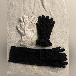 Lace gloves